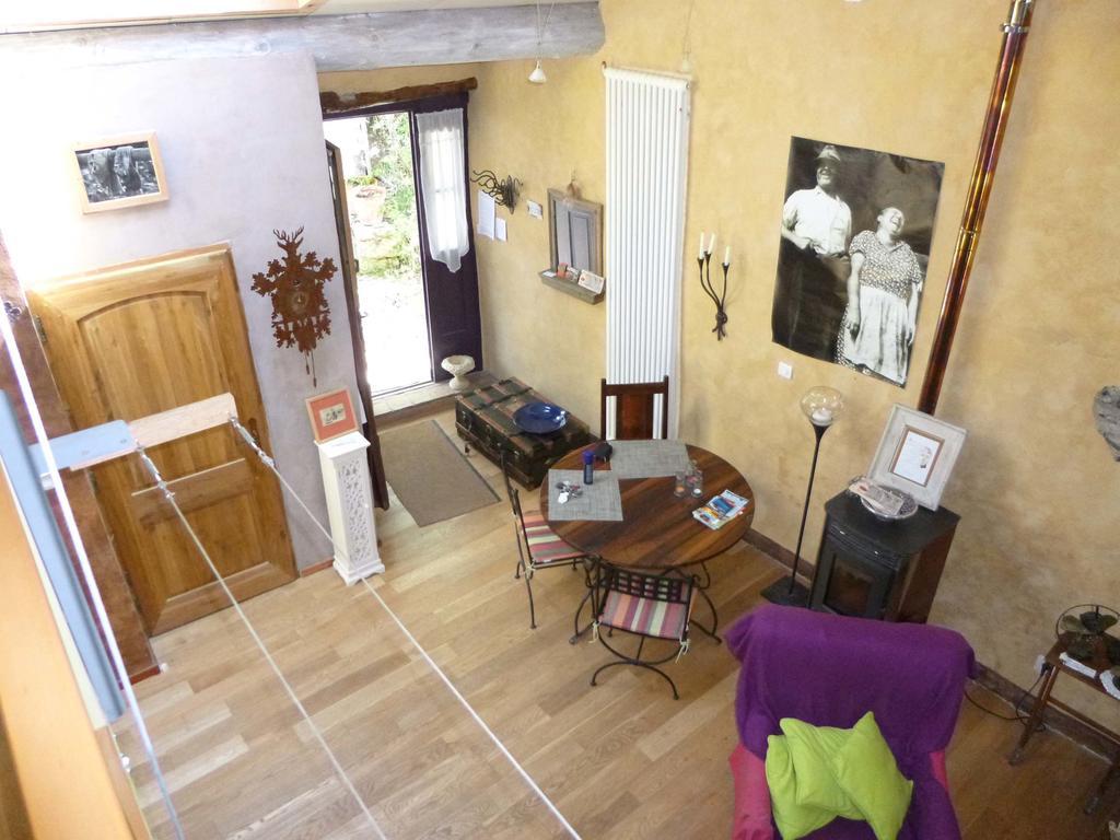 Chambre D'Hotes La Romarine Barnave Ngoại thất bức ảnh